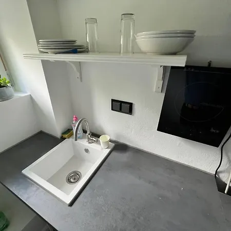 Apartment 2 Mit Gemutlichen Kingsizebett Und 58'tv Hannover