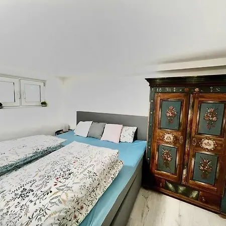 Apartment 2 Mit Gemutlichen Kingsizebett Und 58'tv