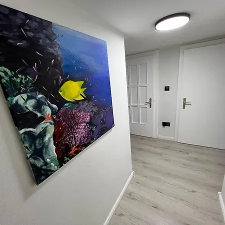 2 Mit Gemutlichen Kingsizebett Und 58'tv Apartment *